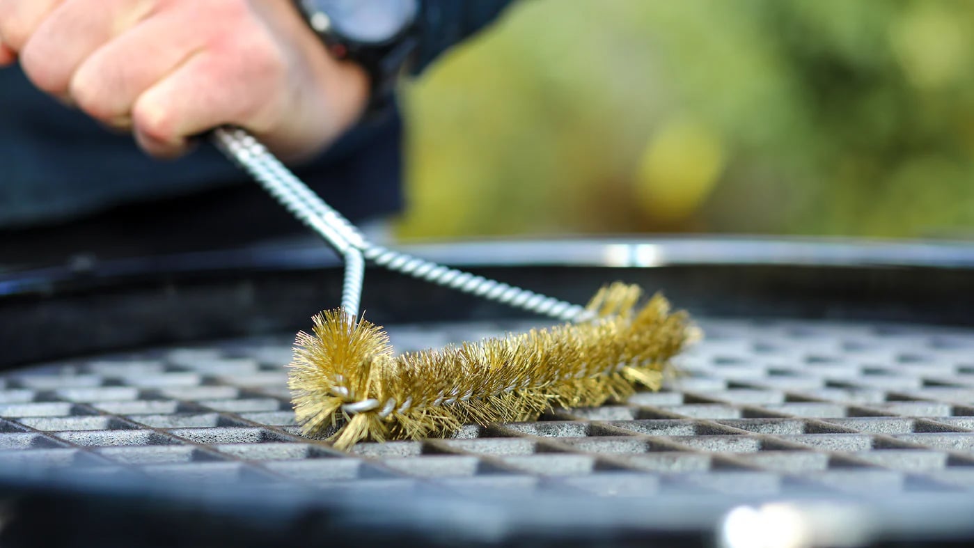 Outdoorchef Holzkohlegrill reinigen