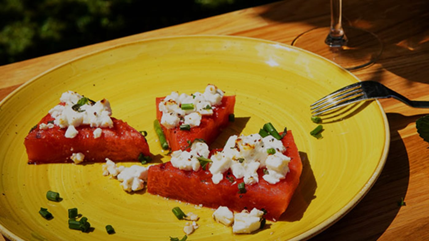 Gegrillte Wassermelone mit Feta und Minze